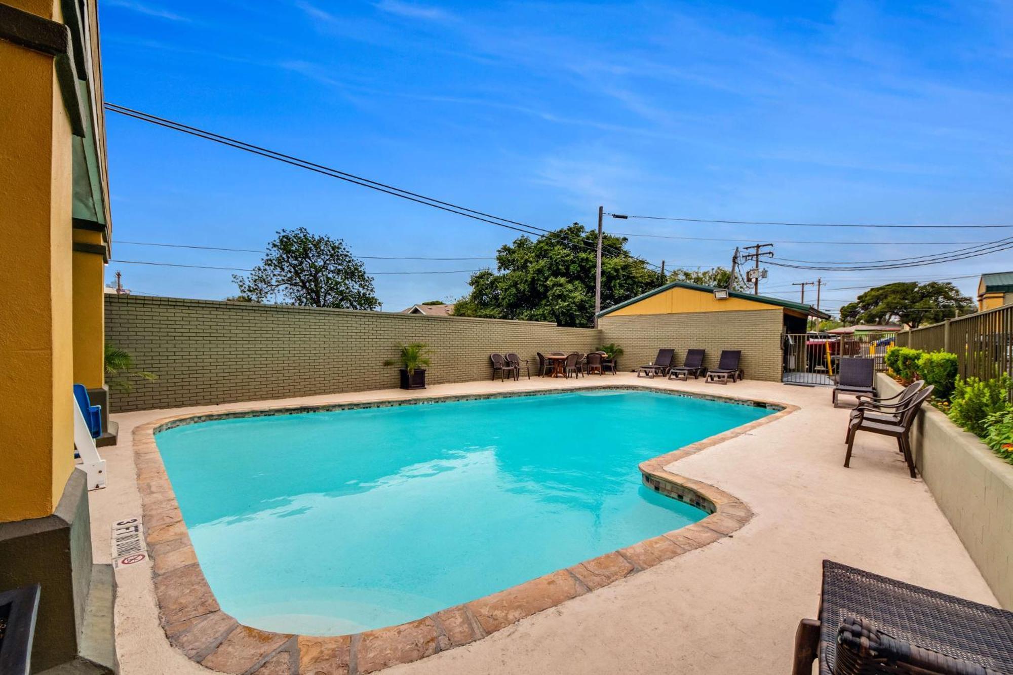Best Western Inn Of Del Rio Luaran gambar