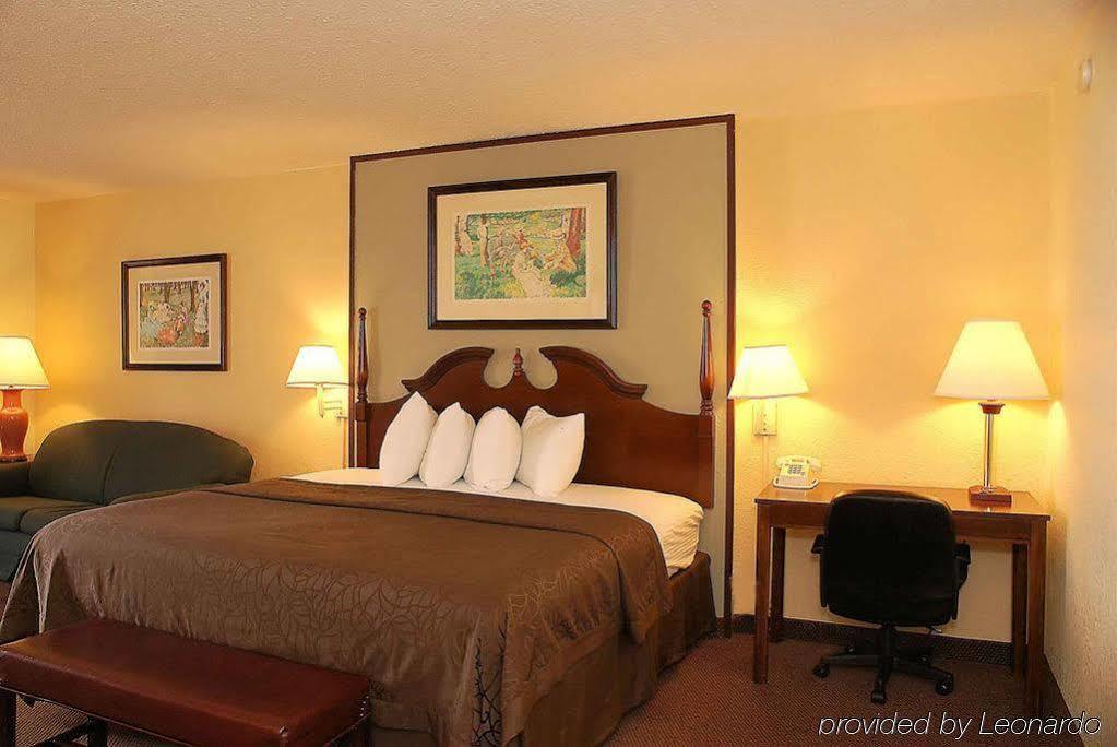 Best Western Inn Of Del Rio Bilik gambar